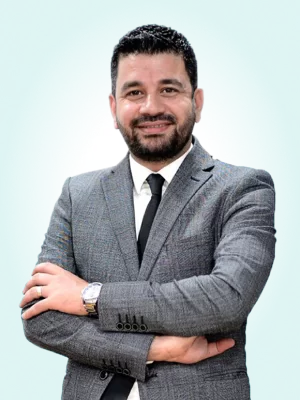 Dr. Amr Hussien